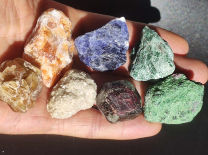 Rohstein Mix SET Wassersteine bunt Roh Selten Edelsteine Wasserstein Edelsteinwasser Heilstein Geschenk Heilsteine Energie Chakra Qualität - Art of Nature Berlin