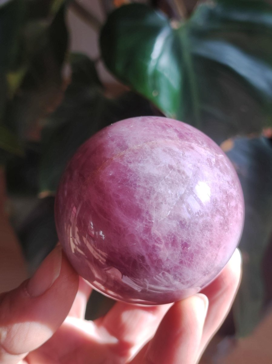 Rosa Pink Amethyst - Edelstein Kugel Deko Sphere Massage Kristall Meditation Heilstein Frau Mann Geschenk Er Sie Haus Energie Wohn - Art of Nature Berlin
