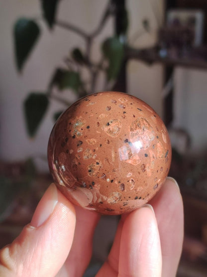 Rosophia *Rarität* ~ Magische Edelstein Kugel Massage & Deko Sphere Crystal Spielkugel Meditation ~HIPPIE~GOA ~Boho~Heilstein~Naturschatz - Art of Nature Berlin