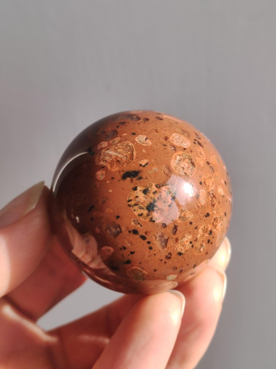 Rosophia *Rarität* ~ Magische Edelstein Kugel Massage & Deko Sphere Crystal Spielkugel Meditation ~HIPPIE~GOA ~Boho~Heilstein~Naturschatz - Art of Nature Berlin