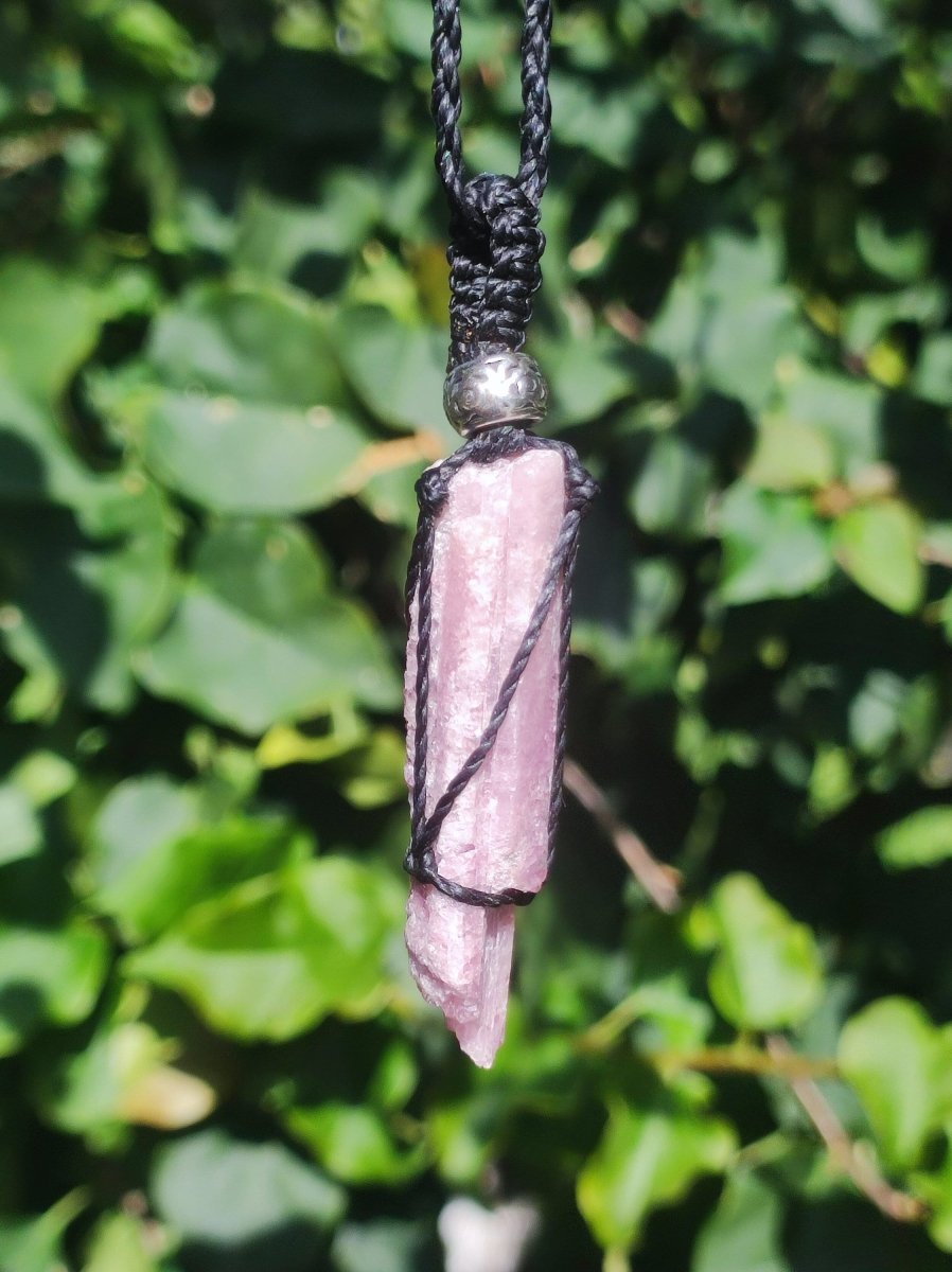 Rubellit Pink / Rosa Turmalin ~ Makramee Edelstein Kette Natur Rarität Heilstein Kristall HIPPIE Boho Mann Frau Geschenk Er Sie roh Mineral - Art of Nature Berlin