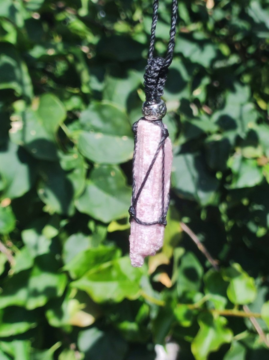 Rubellit Pink / Rosa Turmalin ~ Makramee Edelstein Kette Natur Rarität Heilstein Kristall HIPPIE Boho Mann Frau Geschenk Er Sie roh Mineral - Art of Nature Berlin