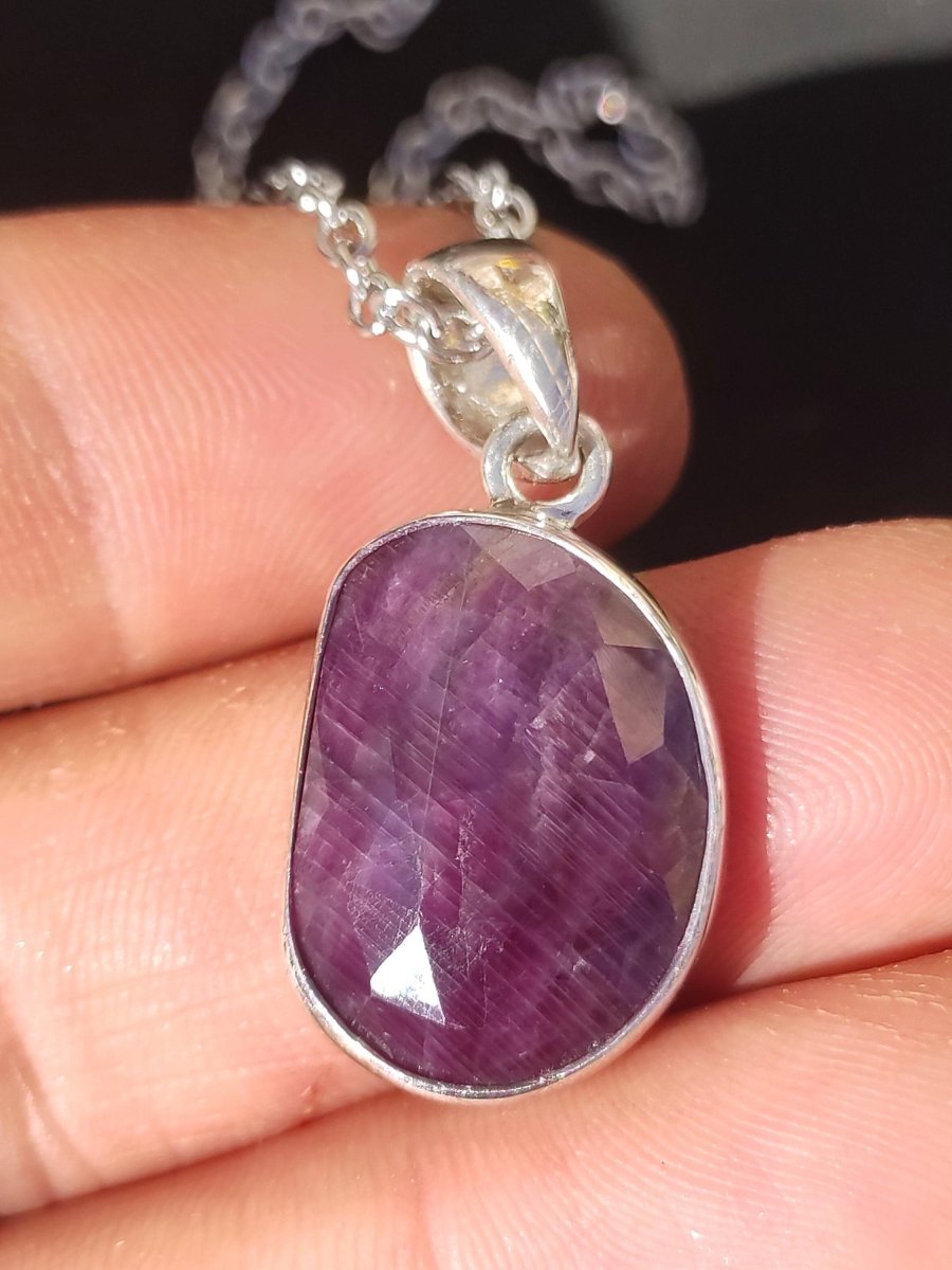 Rubin - Edelstein Kette 925 Sterling Silber - Edler Frau Mann Schmuck Filigran Hochzeitstag Geburtstag Geschenk Heilstein Rarität rot - Art of Nature Berlin