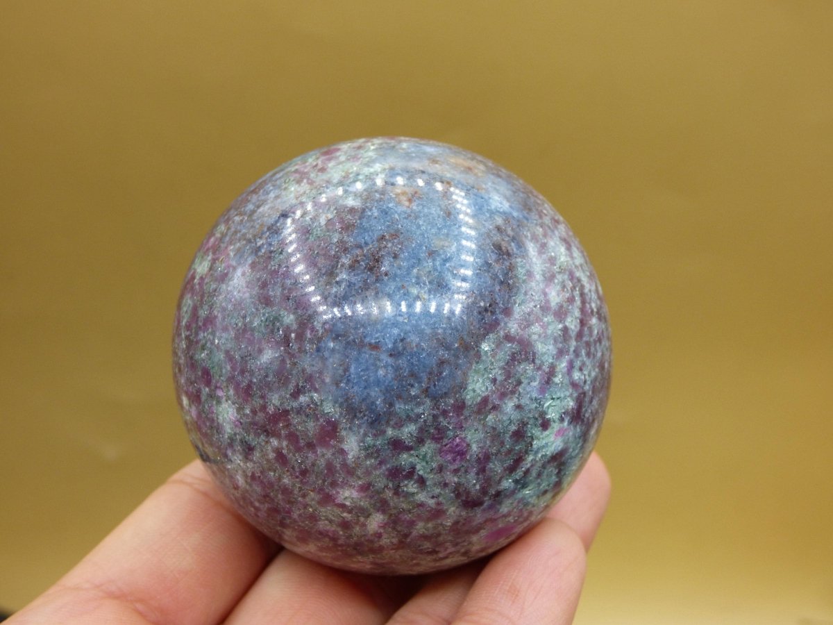 Rubin & Zoisit blau rot grün - Edelstein Kugel Deko Sphere Sammler Mineral Stufe Heilstein Wohn Qualität Selten Rarität Geschenk Mann Frau - Art of Nature Berlin