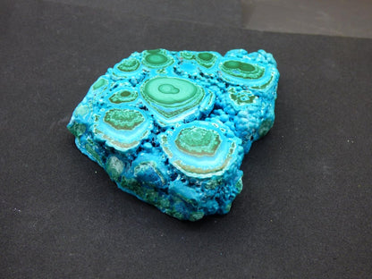 Sammlerstück Chrysocoll Malachit botryoidal Scheibe Dekostück AAA Edelstein Natur Heilstein Unikat blau grün Mineral Museumqualität Traum - Art of Nature Berlin
