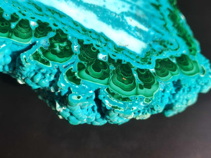 Sammlerstück XXL Chrysocoll Malachit botryoidal Scheibe Deko AAA Edelstein Natur Heilstein Unikat blau grün Mineral Museumqualität Traum - Art of Nature Berlin