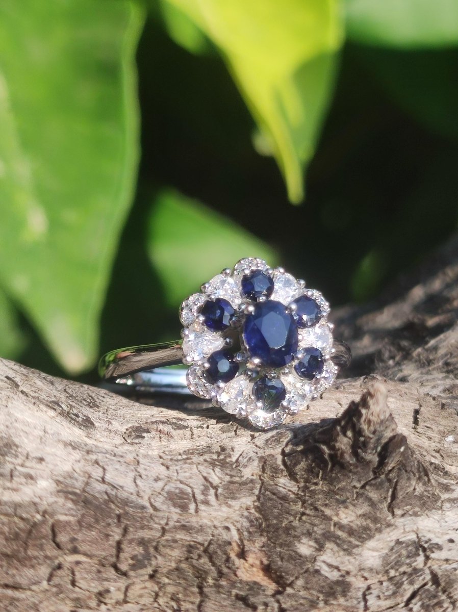 Saphir Blüten Ring 925 Silber Größe verstellbar Edelstein Heilstein Edel Energie Kraft Schmuck Hochwertig blau Geschenk Frau Geburtstag - Art of Nature Berlin