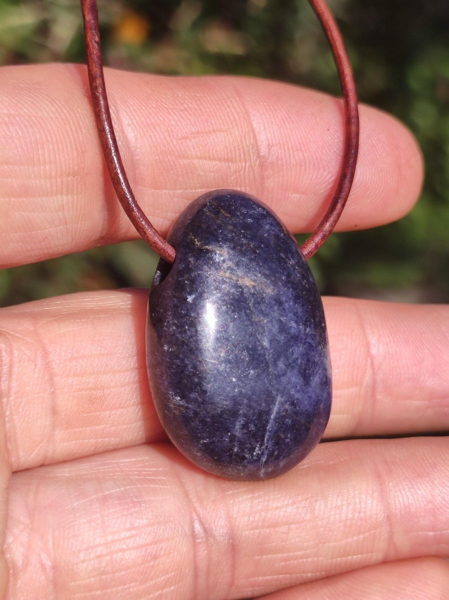 Saphir - Edelstein Kette Heilstein blau Natur Geschenk Mann Frau Er Sie Vater Sohn Mutter Glück Energie Chakra Schutz Rarität Selten Sammler - Art of Nature Berlin