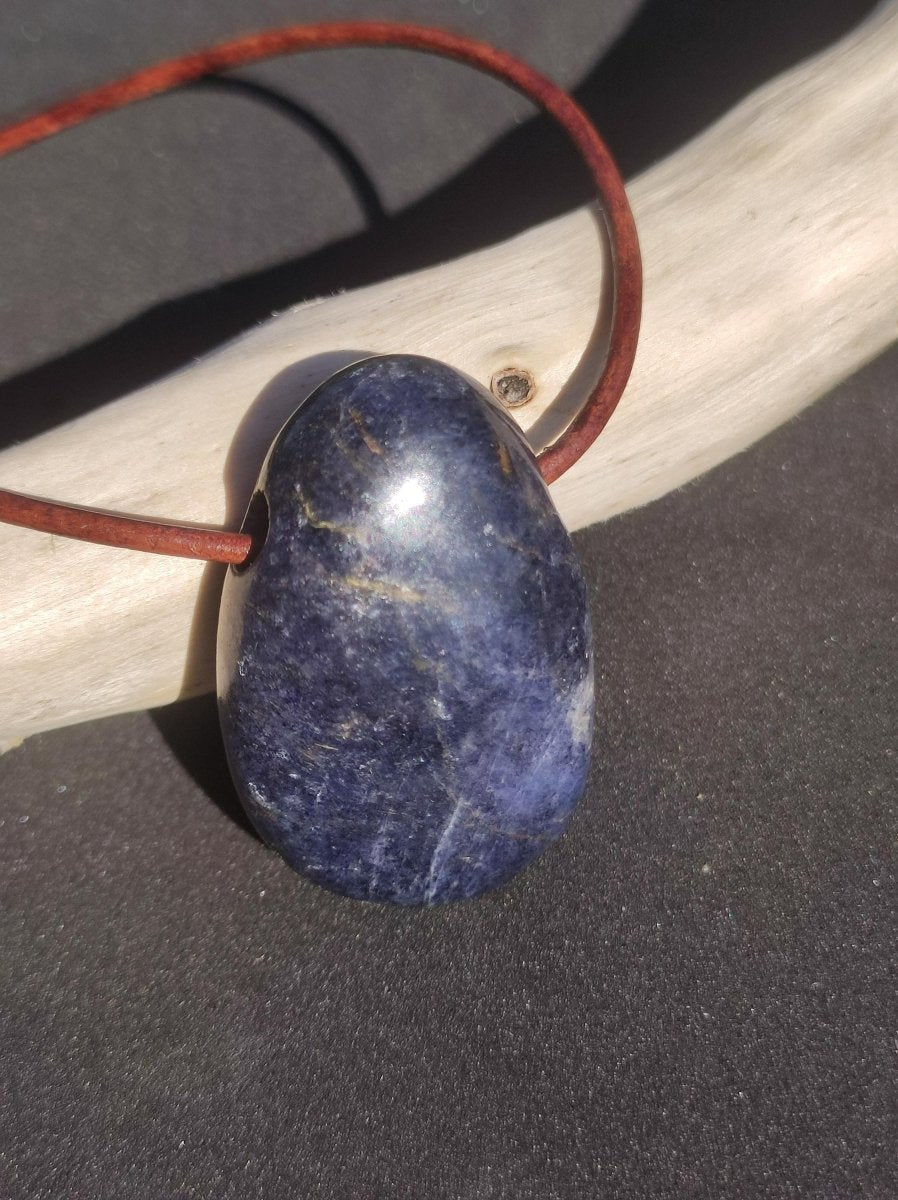 Saphir - Edelstein Kette Heilstein blau Natur Geschenk Mann Frau Er Sie Vater Sohn Mutter Glück Energie Chakra Schutz Rarität Selten Sammler - Art of Nature Berlin