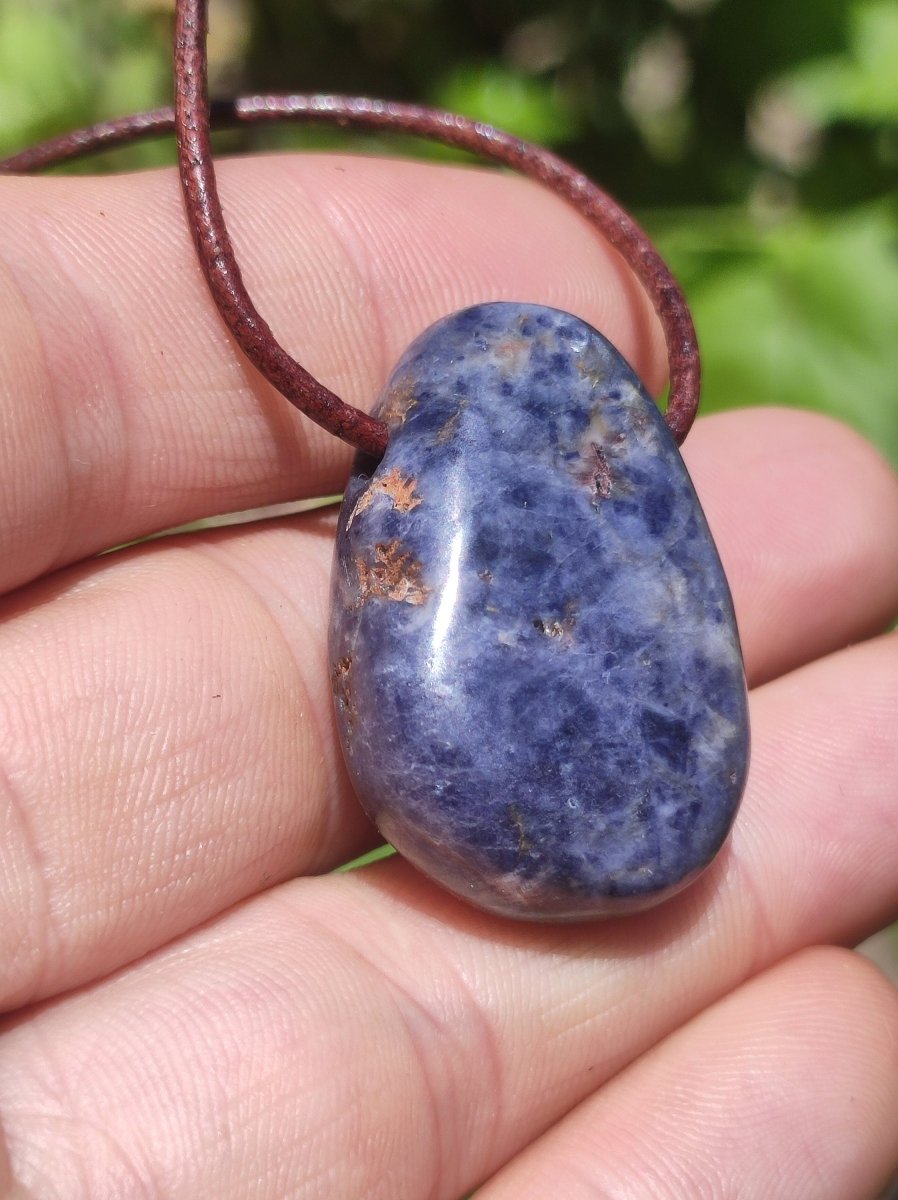 Saphir - Edelstein Kette Heilstein blau Natur Geschenk Mann Frau Er Sie Vater Sohn Mutter Glück Energie Chakra Schutz Rarität Selten Sammler - Art of Nature Berlin