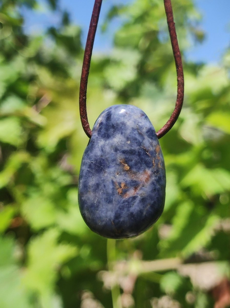 Saphir - Edelstein Kette Heilstein blau Natur Geschenk Mann Frau Er Sie Vater Sohn Mutter Glück Energie Chakra Schutz Rarität Selten Sammler - Art of Nature Berlin