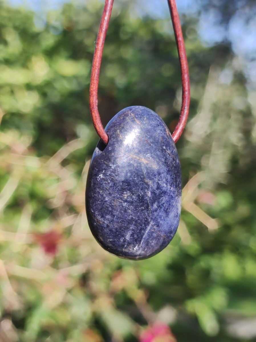 Saphir - Edelstein Kette Heilstein blau Natur Geschenk Mann Frau Er Sie Vater Sohn Mutter Glück Energie Chakra Schutz Rarität Selten Sammler - Art of Nature Berlin