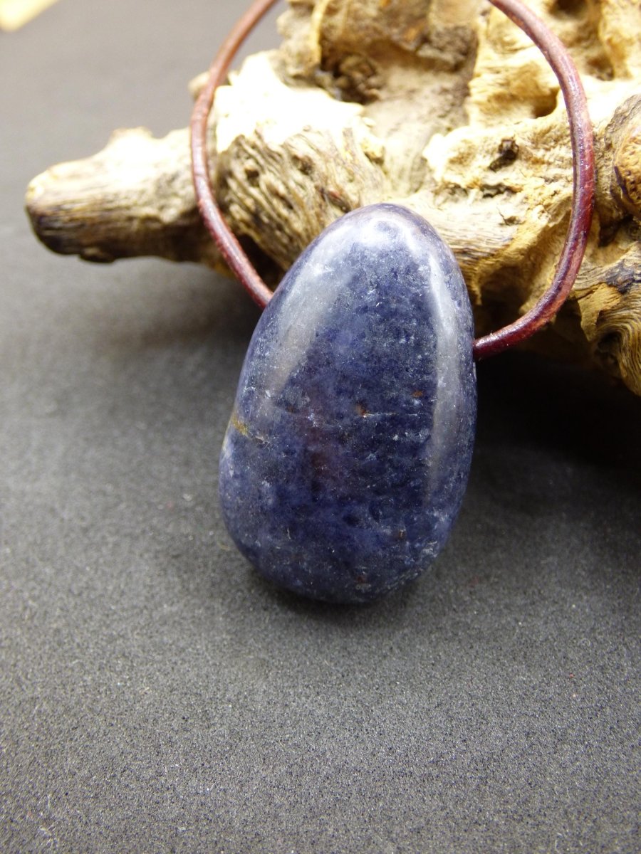 Saphir - Edelstein Kette Heilstein blau Natur Geschenk Mann Frau Er Sie Vater Sohn Mutter Glück Energie Chakra Schutz Rarität Selten Sammler - Art of Nature Berlin