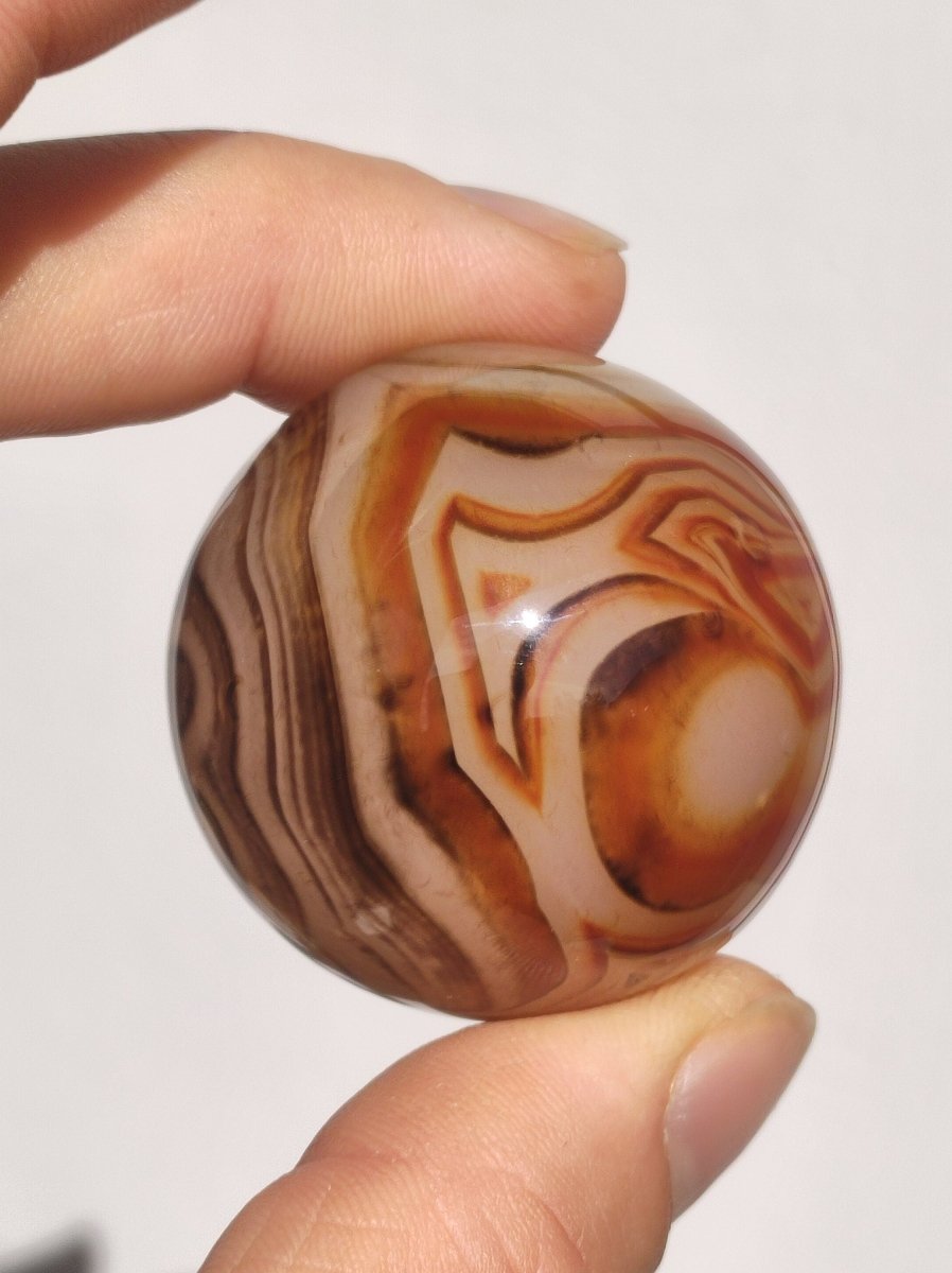 Sardonyx ~ Edelstein Kugel Haus Deko Kristall Heilstein HIPPIE GOA Boho Ethno Psychedelisch schöner Wohnen Geschenk Er Sie Vater Mutter bunt - Art of Nature Berlin