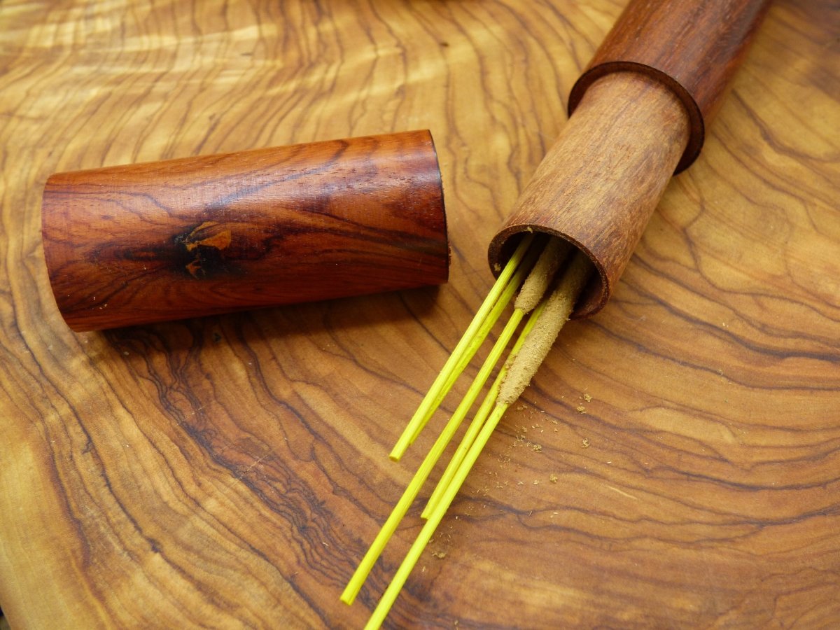 Schöne Räucherstäbchenhalter Gefäß / Rohr Box aus Holz ~ Incense Halter Home Deko Räuchern Reinigen Räucher Gefäß - Art of Nature Berlin