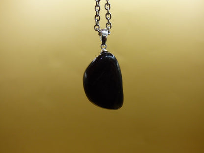 Schungit Shungite + 925 Sterling Silber Öse ~ Edelstein Kette GOA Boho Hippie Ethno Natur Schutzsymbol Kraft Heilstein Echte Steine - Art of Nature Berlin