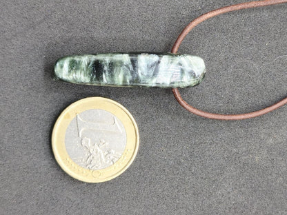 Seraphinit Serafinit A lang Spitze Edelstein Kette grün Natur Heilstein Mann Frau Glück Schutz HIPPIE Boho Kristalle Rarität Geschenk Er Sie - Art of Nature Berlin