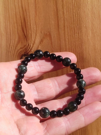 Seraphinite + Turmalin (Schorl) AAA *Rarität* - Edelstein Armband Stretch grün schwarz Perlen Glück Mann Frau Er Sie Geschenk Freund Energie - Art of Nature Berlin