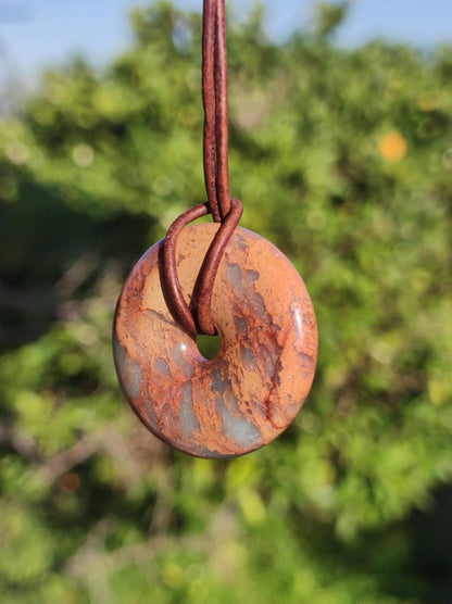 Serpentin ~ 30mm Donut ~ Edelstein Kette ~HIPPIE ~GOA ~Boho ~Tibet ~Ethno ~Nature ~Donut ~Schutzsymbol ~Heilstein - Art of Nature Berlin