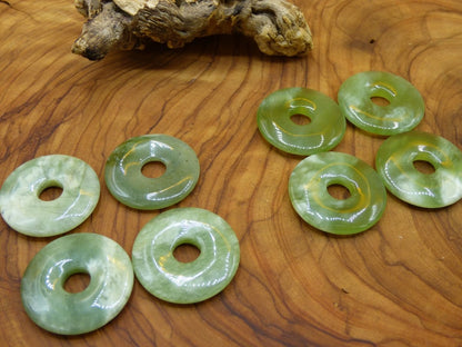 Serpentin 30mm Donut ~ Edelstein Kette ~HIPPIE ~GOA ~Boho ~Tibet ~Ethno ~Nature ~Donut ~Schutzsymbol ~Heilstein - Art of Nature Berlin