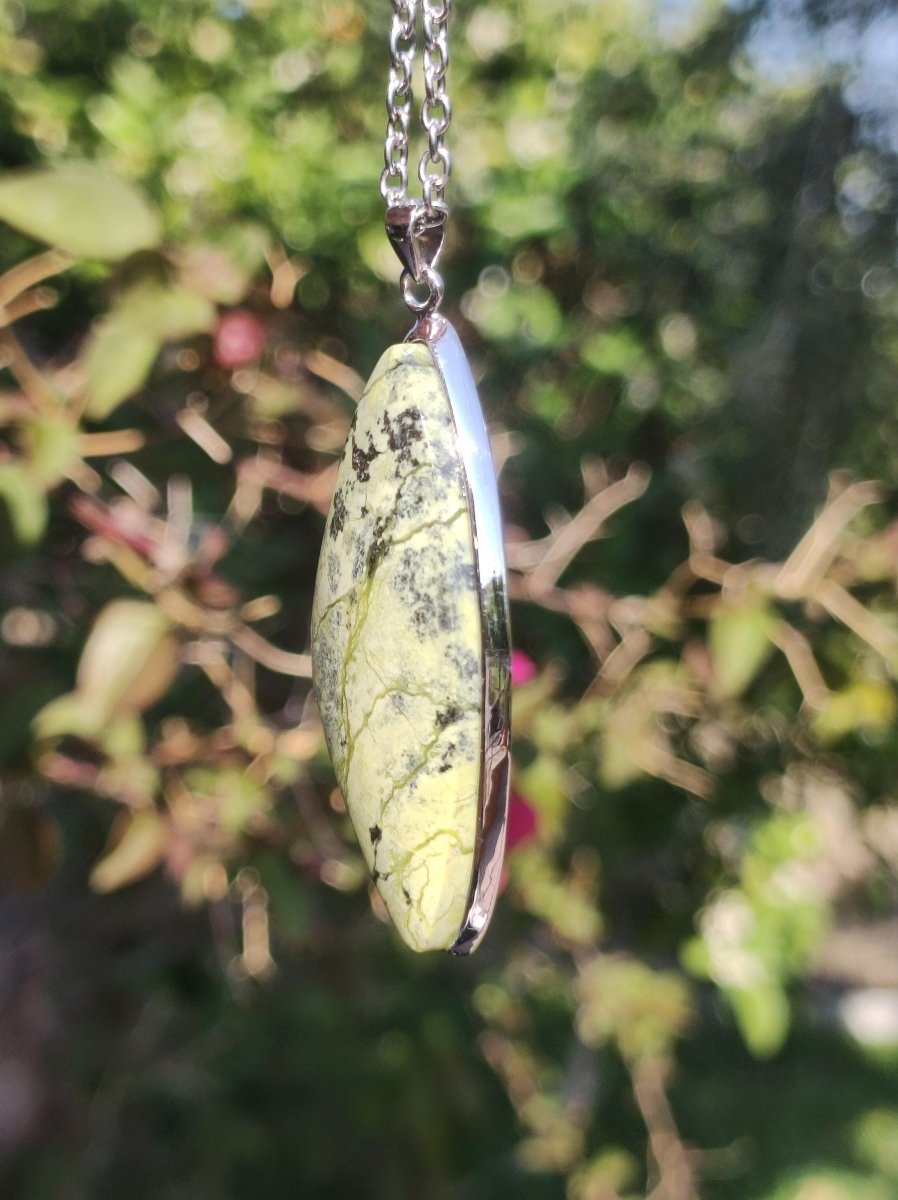 Serpentin - 925 Silber Edelstein Kette grün Natur Heilstein Rarität Mann Frau Geschenk Er Sie Freundin Mann Frau Energie Kraft Ruhe Glück - Art of Nature Berlin