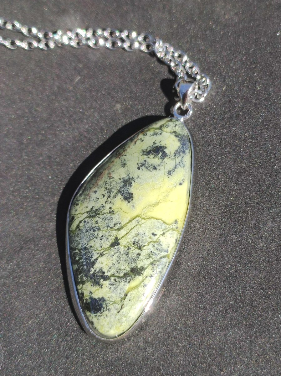 Serpentin - 925 Silber Edelstein Kette grün Natur Heilstein Rarität Mann Frau Geschenk Er Sie Freundin Mann Frau Energie Kraft Ruhe Glück - Art of Nature Berlin