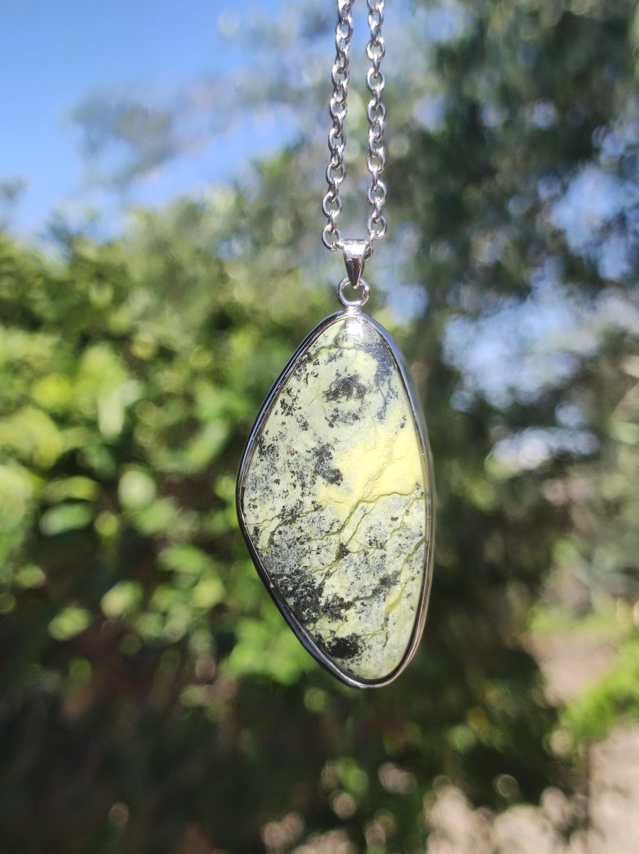 Serpentin - 925 Silber Edelstein Kette grün Natur Heilstein Rarität Mann Frau Geschenk Er Sie Freundin Mann Frau Energie Kraft Ruhe Glück - Art of Nature Berlin