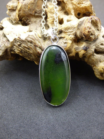 Serpentin A - 925 Silber Edelstein Kette grün Natur Heilstein Kristall Rarität Anhänger Mann Frau Er Sie Geschenk Selten Edel transparent - Art of Nature Berlin