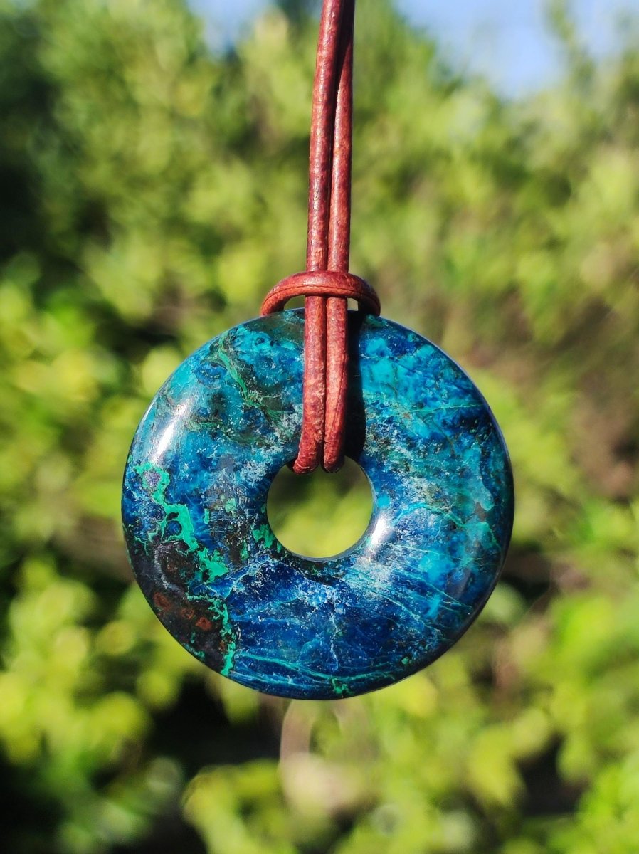 Shattuckit - Chrysocoll Donut 30mm Edelstein Kette Heilstein Schutzsymbol Mann Frau Glück HIPPIE GOA Boho Tibet Ethno Natur Rarität Geschenk - Art of Nature Berlin