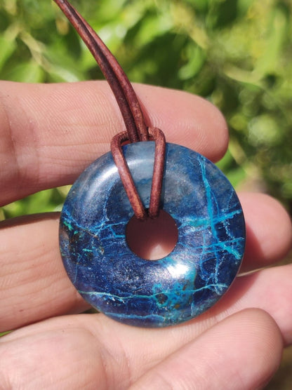 Shattuckit - Chrysocoll Donut 30mm Edelstein Kette Heilstein Schutzsymbol Mann Frau Glück HIPPIE GOA Boho Tibet Ethno Natur Rarität Geschenk - Art of Nature Berlin