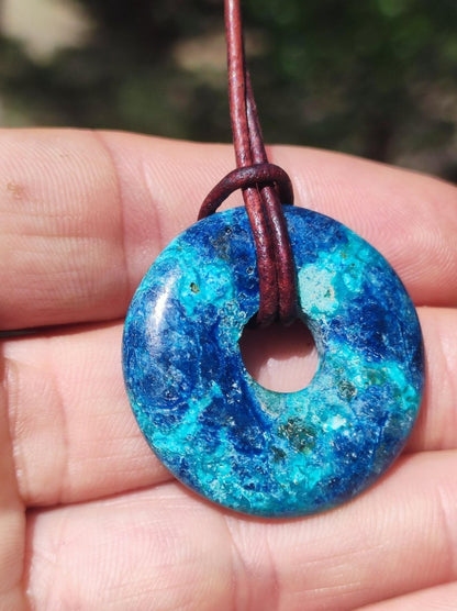 Shattuckit - Chrysocoll Donut 30mm Edelstein Kette Heilstein Schutzsymbol Mann Frau Glück HIPPIE GOA Boho Tibet Ethno Natur Rarität Geschenk - Art of Nature Berlin