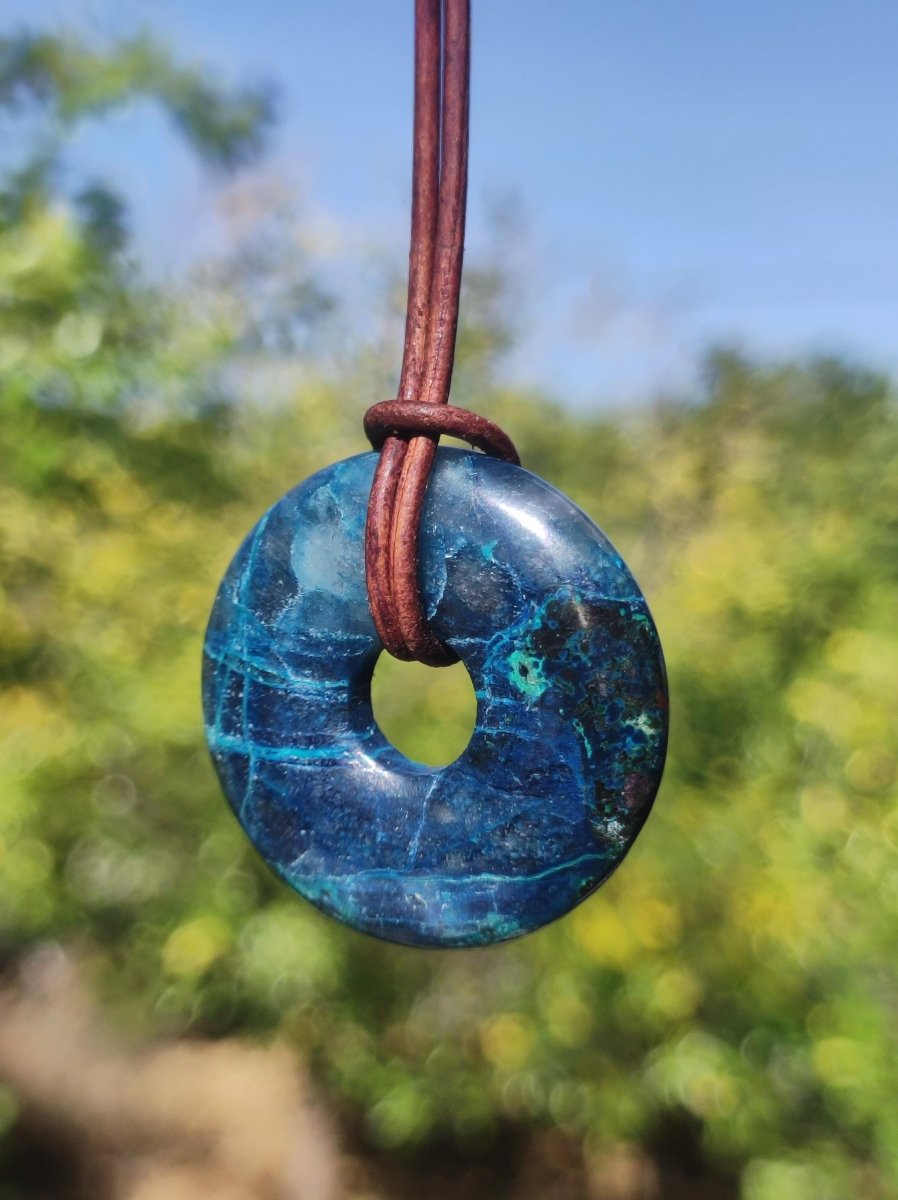 Shattuckit - Chrysocoll Donut 30mm Edelstein Kette Heilstein Schutzsymbol Mann Frau Glück HIPPIE GOA Boho Tibet Ethno Natur Rarität Geschenk - Art of Nature Berlin