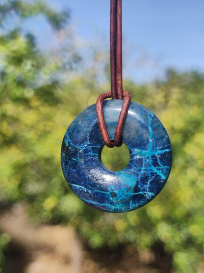 Shattuckit - Chrysocoll Donut 30mm Edelstein Kette Heilstein Schutzsymbol Mann Frau Glück HIPPIE GOA Boho Tibet Ethno Natur Rarität Geschenk - Art of Nature Berlin