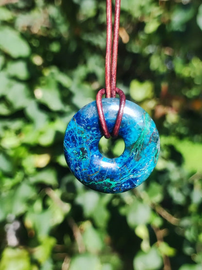 Shattuckit - Chrysocoll Donut 30mm Edelstein Kette Heilstein Schutzsymbol Mann Frau Glück HIPPIE GOA Boho Tibet Ethno Natur Rarität Geschenk - Art of Nature Berlin