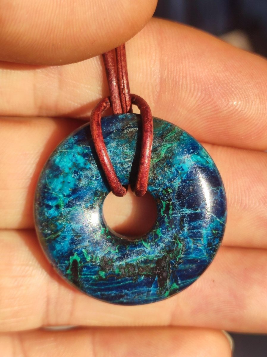 Shattuckit - Chrysocoll Donut 30mm Edelstein Kette Heilstein Schutzsymbol Mann Frau Glück HIPPIE GOA Boho Tibet Ethno Natur Rarität Geschenk - Art of Nature Berlin