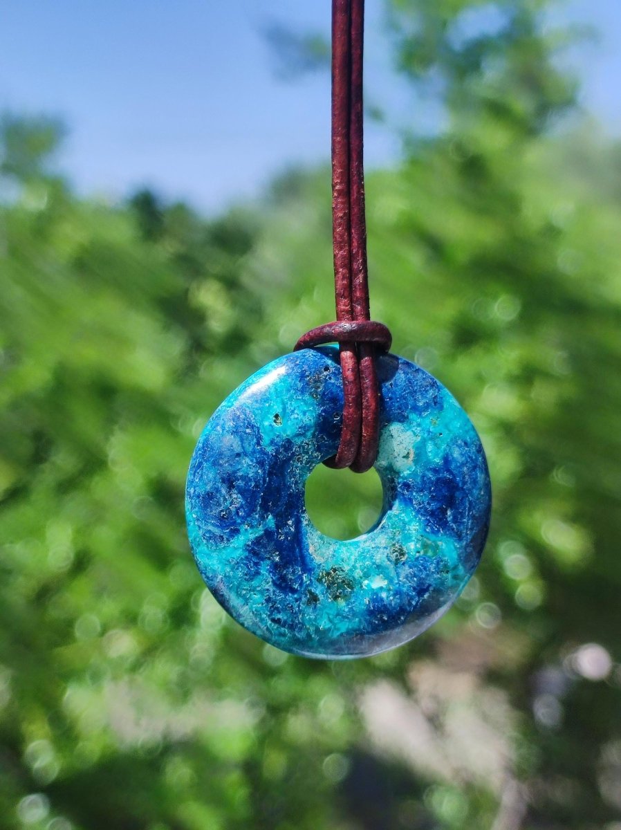 Shattuckit - Chrysocoll Donut 30mm Edelstein Kette Heilstein Schutzsymbol Mann Frau Glück HIPPIE GOA Boho Tibet Ethno Natur Rarität Geschenk - Art of Nature Berlin