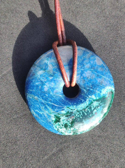 Shattuckit - Chrysocoll Donut Edelstein Kette Heilstein Schutzsymbol Mann Frau Glück HIPPIE GOA Boho Ethno Natur Rarität Geschenk Er Sie - Art of Nature Berlin