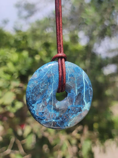 Shattuckit - Chrysocoll Donut Edelstein Kette Heilstein Schutzsymbol Mann Frau Glück HIPPIE GOA Boho Ethno Natur Rarität Geschenk Er Sie - Art of Nature Berlin