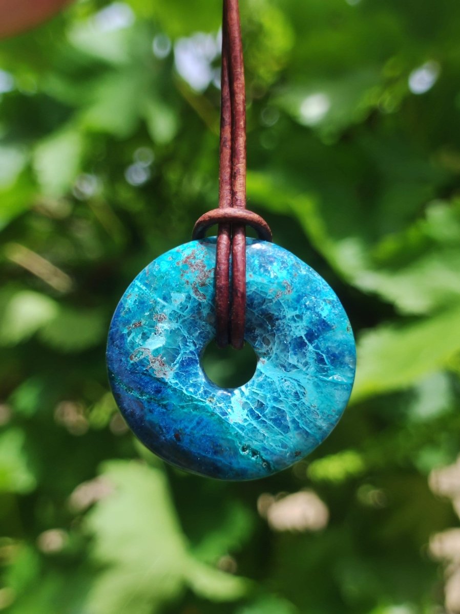 Shattuckit - Chrysocoll Donut Edelstein Kette Heilstein Schutzsymbol Mann Frau Glück HIPPIE GOA Boho Tibet Ethno Natur Rarität Geschenk - Art of Nature Berlin