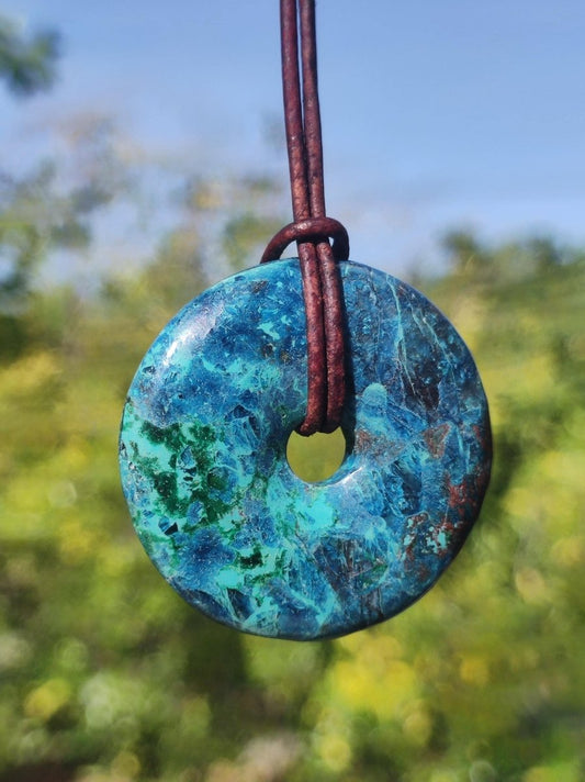 Shattuckit - Chrysocoll Donut Edelstein Kette Heilstein Schutzsymbol Mann Frau Glück HIPPIE GOA Boho Tibet Ethno Natur Rarität Geschenk - Art of Nature Berlin