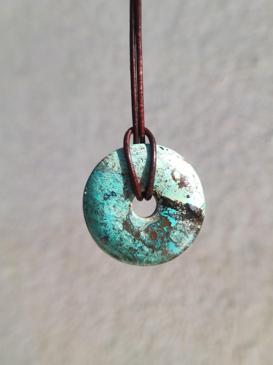 Shattuckit - Chrysocoll Donut Edelstein Kette Heilstein Schutzsymbol Mann Frau Glück HIPPIE GOA Boho Tibet Ethno Natur Rarität Geschenk - Art of Nature Berlin