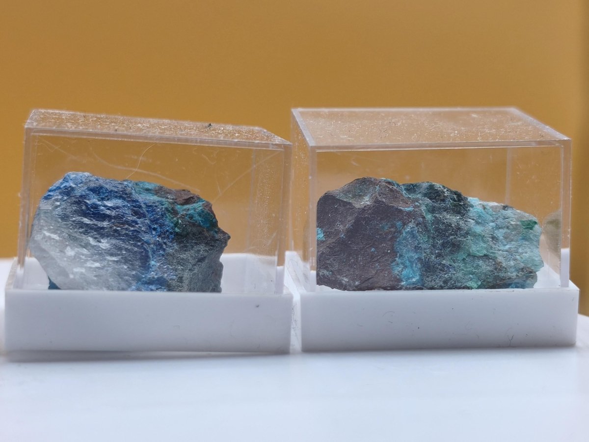 Shattuckit / Dioptas / Chrysokoll – Kaokoveld, Namibia – Stufen zur Wahl Sammler roh Mineralien Kristalle Stufe Geschenk - Art of Nature Berlin