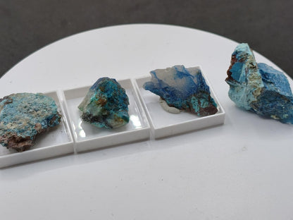 Shattuckit / Dioptas / Chrysokoll – Kaokoveld, Namibia – Stufen zur Wahl Sammler roh Mineralien Kristalle Stufe Geschenk - Art of Nature Berlin