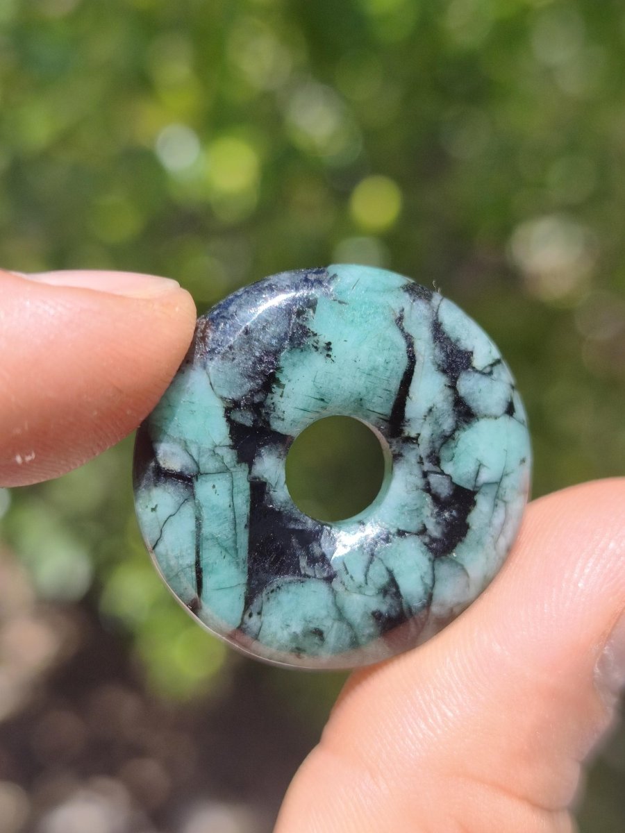 Smaragd / Emerald Edelstein Kette grün natürlich Rarität Heilstein Energie Kristall Anhänger Mann Frau Kind Geschenk Er Sie Valentinstag - Art of Nature Berlin