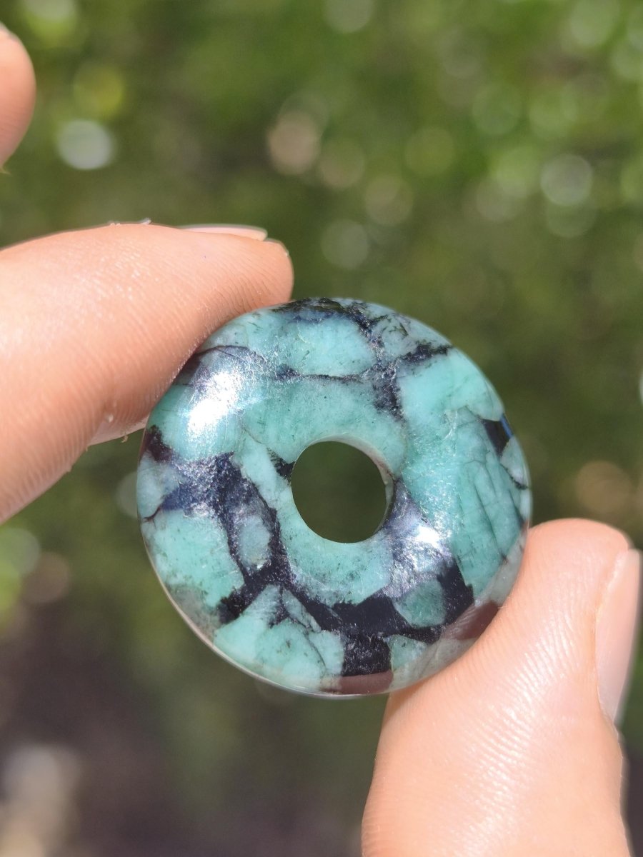 Smaragd / Emerald Edelstein Kette grün natürlich Rarität Heilstein Energie Kristall Anhänger Mann Frau Kind Geschenk Er Sie Valentinstag - Art of Nature Berlin