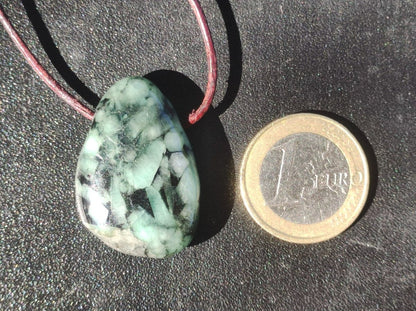 Smaragd / Emerald Edelstein Kette grün schwarz Natur HIPPIE GOA Boho Ethno Heilstein Kristalle Schmuck Anhänger Mann Frau Geschenk Er Sie - Art of Nature Berlin