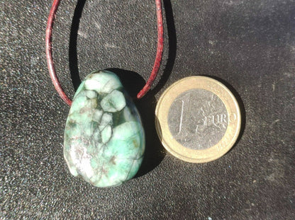 Smaragd / Emerald Edelstein Kette grün schwarz Natur HIPPIE GOA Boho Ethno Heilstein Kristalle Schmuck Anhänger Mann Frau Geschenk Er Sie - Art of Nature Berlin