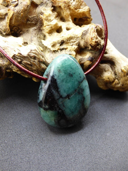 Smaragd / Emerald ~ Edelstein Kette ~HIPPIE ~GOA ~Boho ~Ethno ~Nature ~Heilstein - Art of Nature Berlin