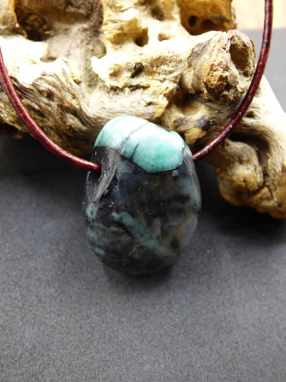 Smaragd / Emerald ~ Edelstein Kette ~HIPPIE ~GOA ~Boho ~Ethno ~Nature ~Heilstein - Art of Nature Berlin