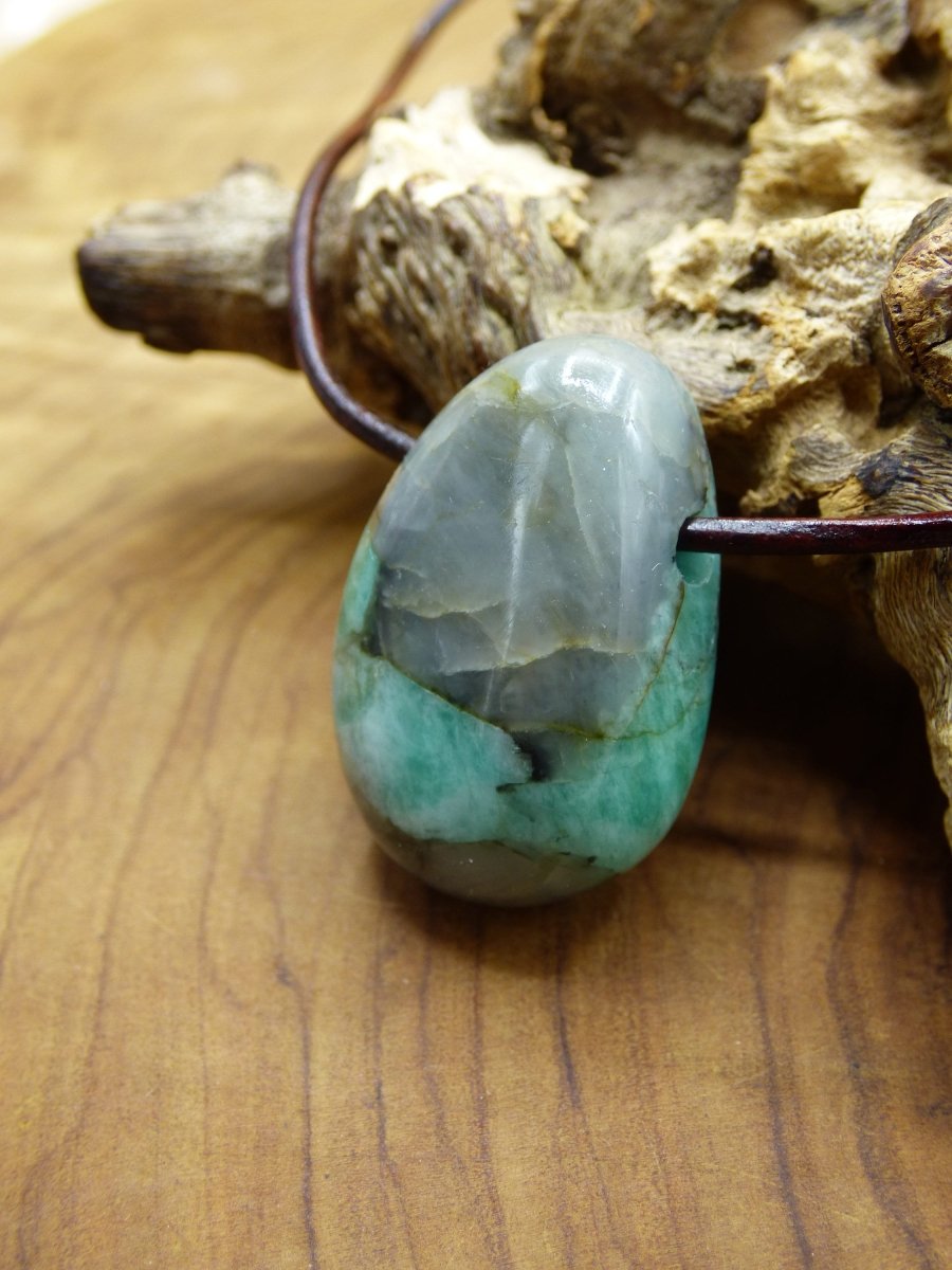 Smaragd / Emerald ~ Edelstein Kette ~HIPPIE ~GOA ~Boho ~Ethno ~Nature ~Heilstein - Art of Nature Berlin